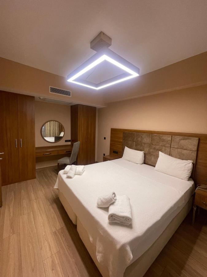 Classes Hotel Airport Istanbul Exterior photo